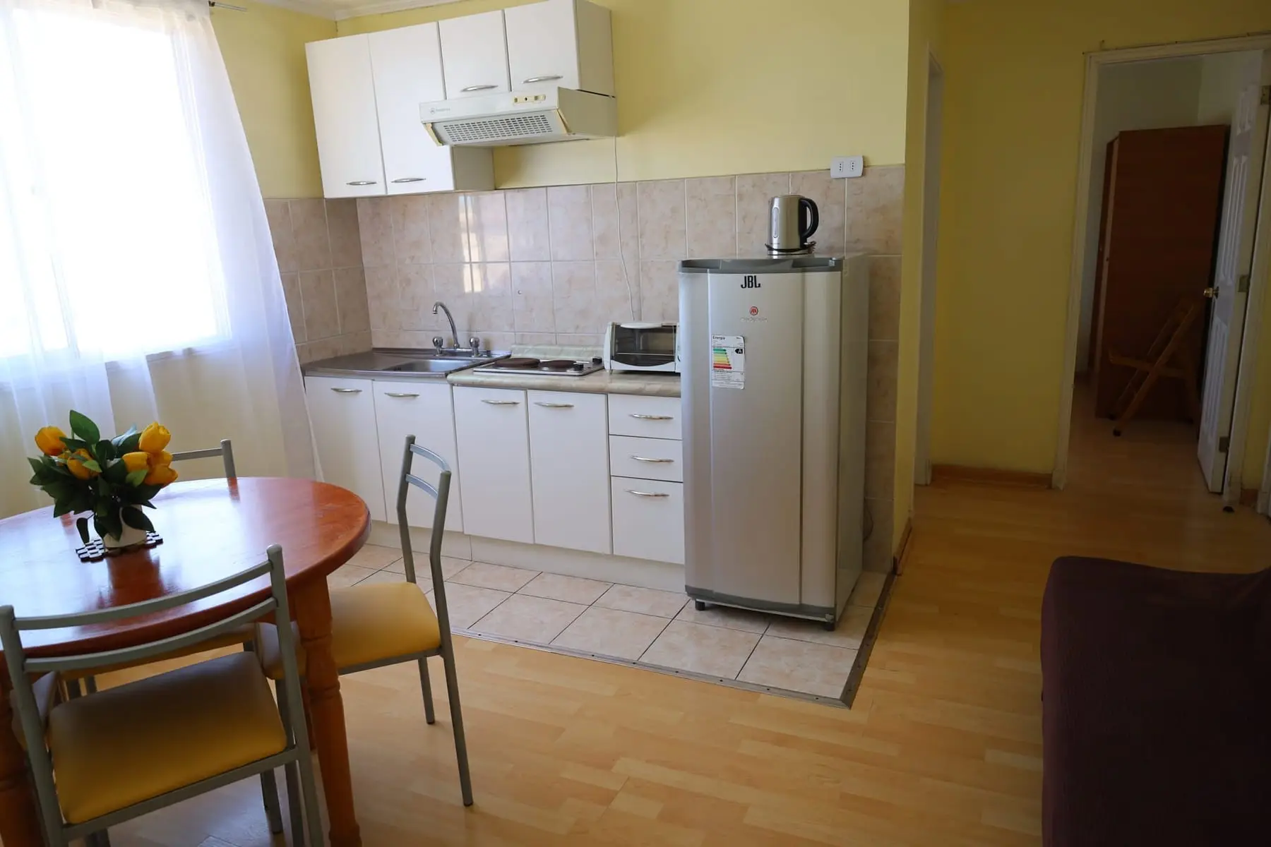 Cocina y comedor de un departamento de Aqualuna Centro